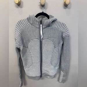 Lululemon Grey Knit Hooded Scuba Zip Up Sweater Sz 8